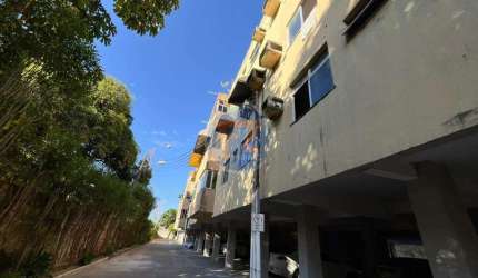 Apto na Parangaba, 99m², 03 quartos, 01 suíte, 02 vagas.