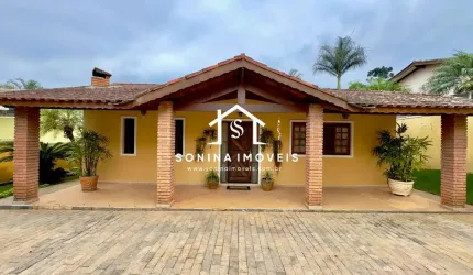 Lindíssima casa estilo chácara à venda em Condomínio  - Bom Jesus dos