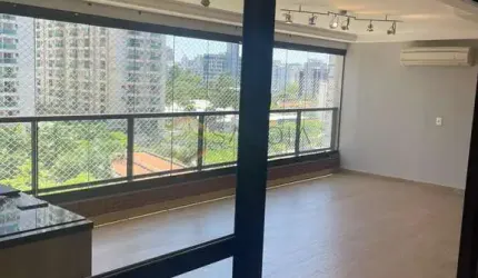 Apartamento em Granja Julieta - São Paulo, SP
