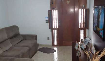 Casa com 3 dorms, Parque Residencial Romano Calil, São José do Rio Preto - R$ 580 mil, Cod: 9427