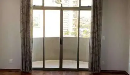 Casa com 3 dorms, Centro, São José do Rio Preto - R$ 560 mil, Cod: 11372