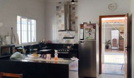 Casa - Térrea - Santa Ines II - 3 Dormitórios - 64m².