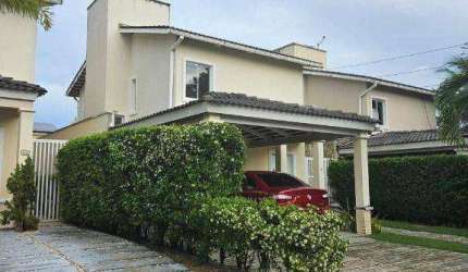 Casa com 3 dormitórios à venda, 240 m² por R$ 820.000,00 - Guaribas - Eusébio/CE