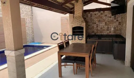 Casa com 3 quartos à venda na Rua Ipê, 12, Centro, Eusébio por R$ 800.000
