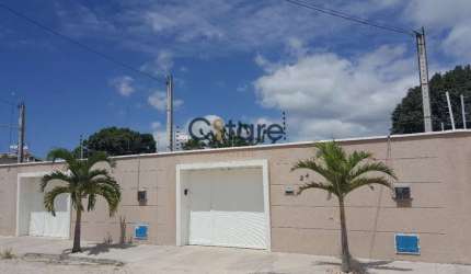 Casa com 3 quartos à venda na Rua Hungria, 30, Timbu, Eusébio por R$ 299.000