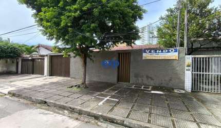 Casa com 3 quartos à venda na Carlos Fernandes, 36, Hipódromo, Recife por R$ 900.000
