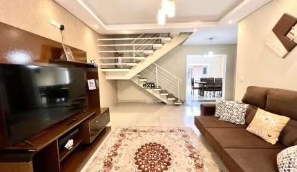 Casa com 4 quartos à venda na Rua José Altair Possebom, 210, Boneca do Iguaçu, São José dos Pinhais por R$ 890.000