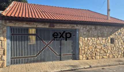 Casa com 3 quartos à venda na João Batista Cambusano, 86, Conjunto São Benedito, Jacareí por R$ 330.000