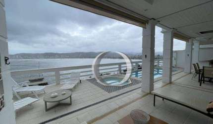 Cond. Península - Casa com Vista Para o Mar
