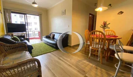 Apartamento reformado com 2 quartos sendo 1 suíte na praia da Enseada