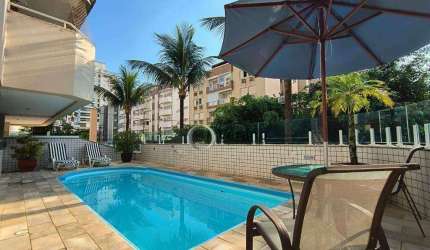 Cobertura reformada com 3 Suítes e lazer privativo, 180 m² por R$ 1.100.000 - Enseada - Guarujá/SP