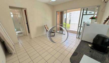 Apartamento a venda na Pitangueiras, reformado, próximo da praia