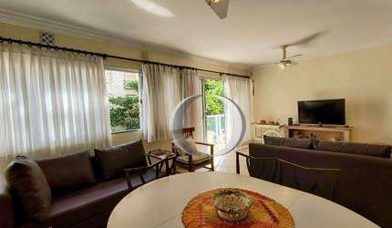 Apartamento com 3 dormitórios sendo 1 Suíte à 30 metros da praia por R$ 700.000 - Pitangueiras, Guarujá/SP