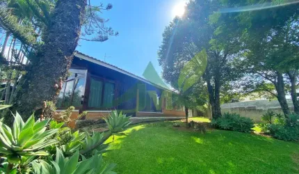 Residência à Venda na Vila Santista: Elegância, Conforto e Privacidade