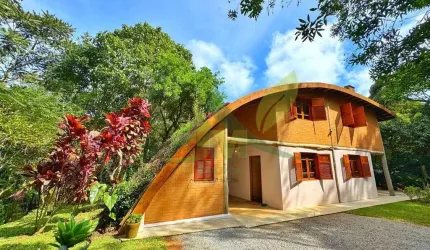 Sítio ecológico à venda em Atibaia – 85.458 m² com nascentes, lago, grutas