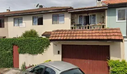 Sobrado com 2 quartos, 120m², à venda em Curitiba, São Braz