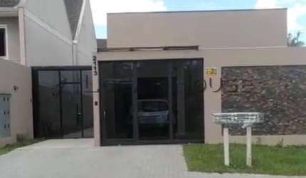 Sobrado à venda em Curitiba, Bairro Alto, com 2 quartos, 45m²