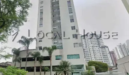 Apartamento à venda em Curitiba, Água Verde, com 2 quartos, 67m²