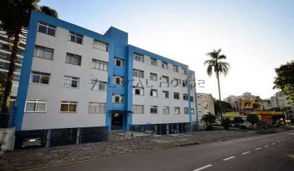 Apartamento à venda em Curitiba, Água Verde, com 3 quartos, 75m²
