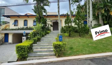 Casa para Venda em Santana de Parnaíba, Alphaville, 3 dormitórios, 2 suítes, 4 banheiros, 8 vagas