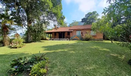 Sítio Urbano 10.920 m2, casa 4 quartos, Granja Guarani, Teresópolis, RJ