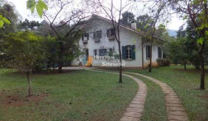 Casa 4 quartos (1 Suíte) em Condomínio com Lago, Quebra-Frascos, Teresópolis, RJ