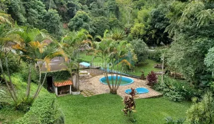 Chácara com 5790 m², 7 Suites, Lago, Piscina Natural, Albuquerque, Teresópolis,  RJ