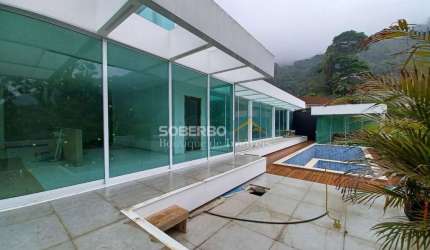Casa de Alto Padrão, 3 Suítes, Piscina, Hidro, Área Gourmet, Parque do Ingá, Teresópolis
