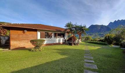 Casa Linear, 3 quartos +3 Anexos, Quintal, Piscina, Caxangá, Teresópolis