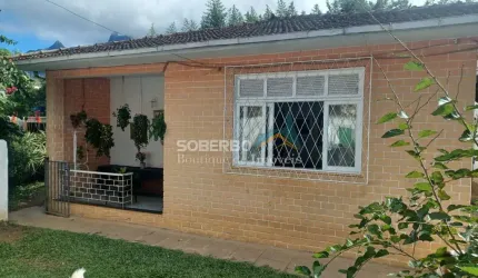 Casa linear com 3 Quartos e Quintal, Barroso, Teresópolis, RJ