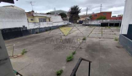 Barracão / Galpão / Depósito com 8 salas à venda na Vila Lavínia, Mogi das Cruzes  por R$ 3.000.000