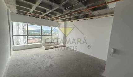 Sala comercial com 1 sala para alugar na Vila Mogilar, Mogi das Cruzes , 38 m2 por R$ 3.500