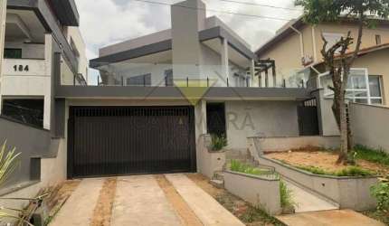 Casa em condomínio fechado com 3 quartos à venda no Parque Residencial Itapeti, Mogi das Cruzes , 178 m2 por R$ 1.760.000