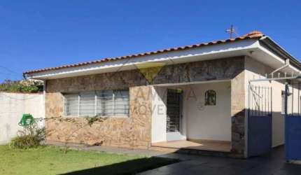 Casa com 3 quartos à venda na Vila Mogilar, Mogi das Cruzes , 177 m2 por R$ 920.000