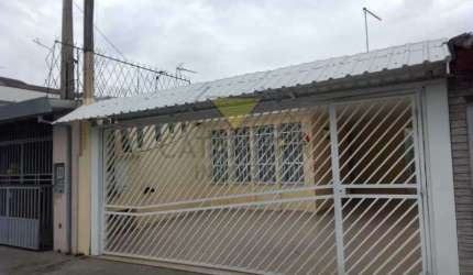 Casa com 4 quartos à venda na Vila Mogilar, Mogi das Cruzes , 120 m2 por R$ 630.000