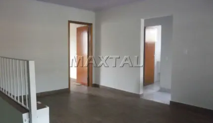 Sobrado no Bairro  Jardim Paraiso com 4 casas no pavimento superior  e 2 vagas de garagem