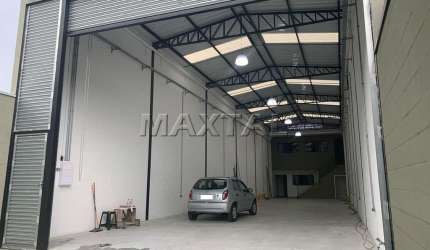Excelente Galpão com 200m² de área livre na região da Casa Verde, altura de 6 metros, com 3 vagas.