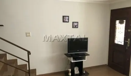 Sobrado à venda em Santana. De 113m², com 2 dormitórios, 1 vaga de garagem.