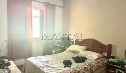 Casa à venda em Santa Terezinha na Rua Santo Egídio, com 3 dormitórios, sendo 1 suíte e com 1 vaga.