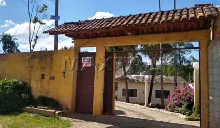 Vende-se chácara na Serra da Cantareira, próximo do Portal divisa com Mairiporã.