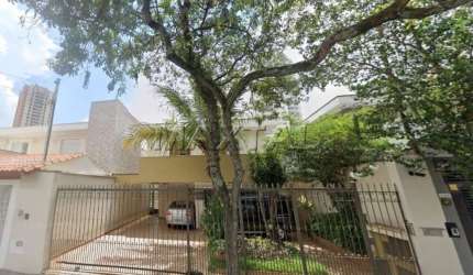 Sobrado a Venda no Alto de Santana com 4 dormitórios, sendo 1 suíte, 3 salas e 5 vagas.