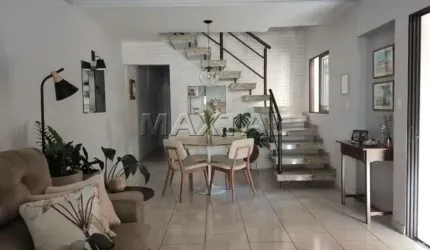 Sobrado no Tremembé com 130m², com 4 Dormitórios, 3 Banheiros (1 Suíte) e 2 Vagas.
