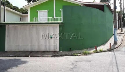 Sobrado à venda no bairro Imirim, com 3 dormitórios, sendo 1 suíte e 3 vagas.