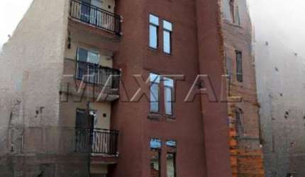 Apartamento, 42m², novo, Vende na Parada Inglesa, 2 dormitórios, 1 vaga, 1 banheiro. 500m do metrô.