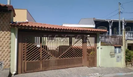Sobrado em Santa Teresinha com 288m², 5 Dormitórios, 2 suíte, 5 banheiros e 2 vagas.