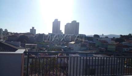 Apartamento à Venda no Parque Vitória com 42m², com 2 dormitórios, 1 sala e 1 banheiro.