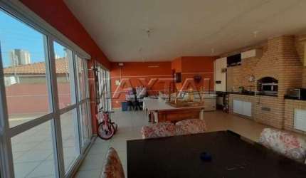 Sobrado para locação no bairro do Limão de 260m², com 3 dormitórios, 1 suíte  e 2 vagas.