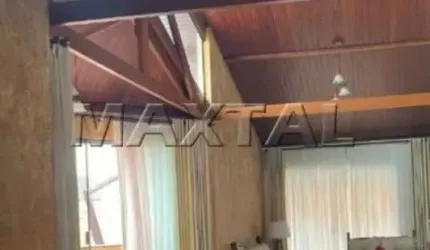Sobrado no Jardim Japão, 800m², 3 dormitórios, 2 suítes, 2 salas e 10  vagas de garagem.