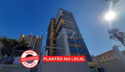 Studio de 25 m², 1 quarto, 1 suíte, 1 sala. 1 banheiro, varanda gourmet (churrasqueira) sem vaga