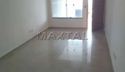 Sobrado na Zona Norte, Bairro Vila Roque, 3 Dormitórios sendo 1 Suíte, 2 Vagas Cobertas com 125 m².